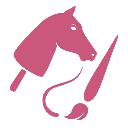 Grafica rosa stilizzata che unisce un ghiacciolo, una testa di cavallo, un punto esclamativo, un pennello e una spirale su sfondo chiaro.