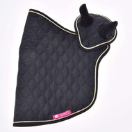 The Set Majestic by Hobby Horse LarDen is a black quilted horse blanket with cream trim and attached two ear covers for insect protection. A pink label is visible at the bottom edge. The blanket is laid flat on a white background.