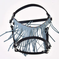 Cavezza nera con frange turchese chiaro di Hobby Horse LarDen in pelle nera, con frangia azzurro chiaro e finiture argentate, ideale per un Hobby Horse o come elegante aggiunta a qualsiasi collezione.