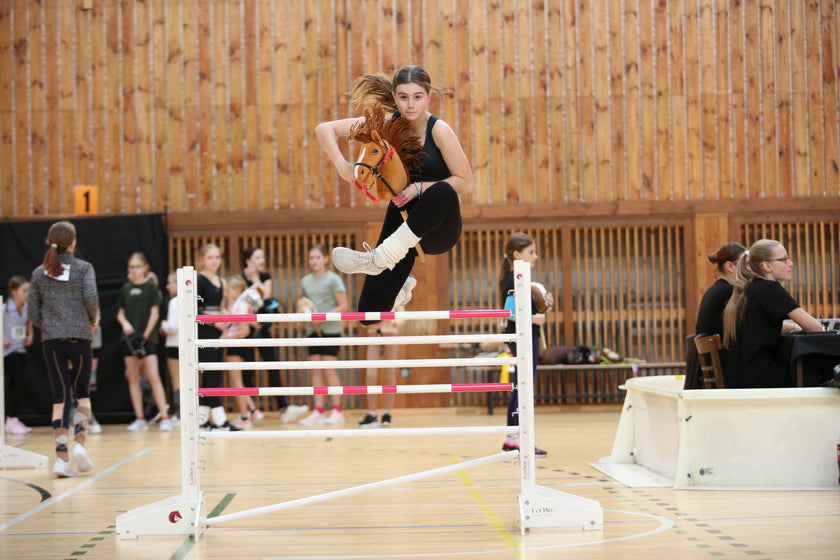 5 Common Mistakes in Hobby Horsing Jumping and How to Avoid Them