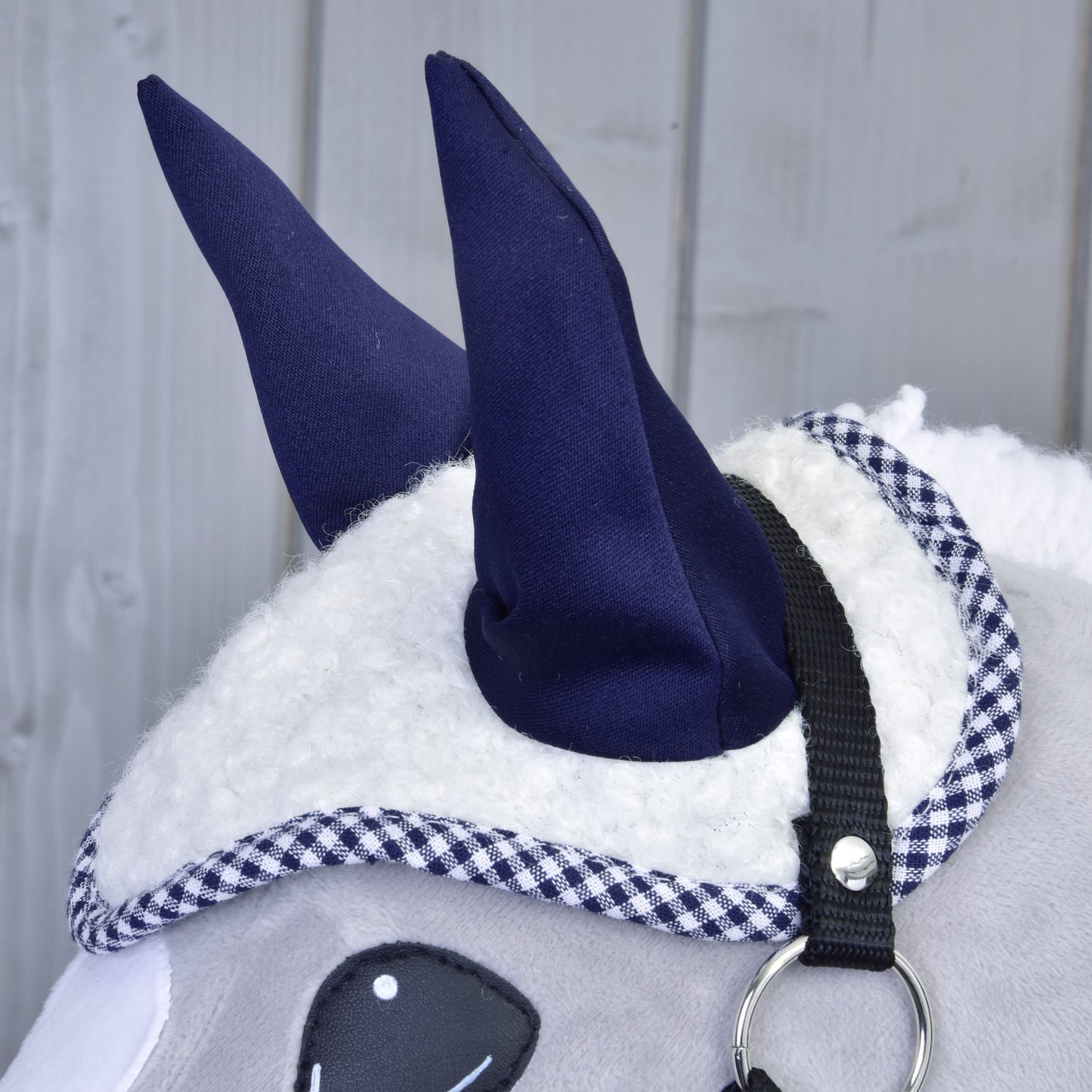 Ear bonnet cube blue 1