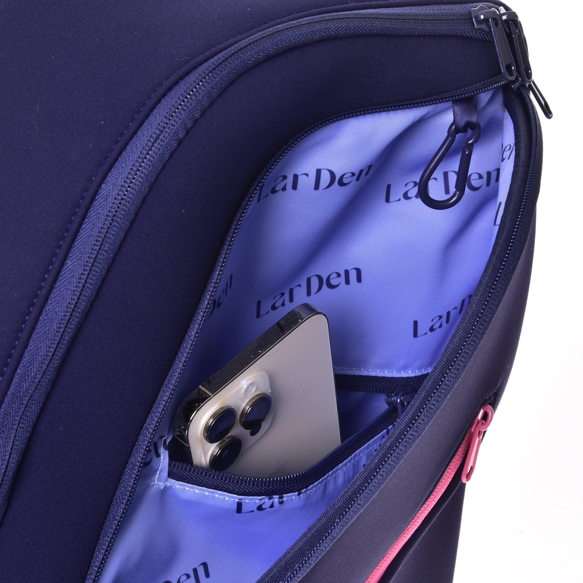 Hobby Horse Backpack LarDen