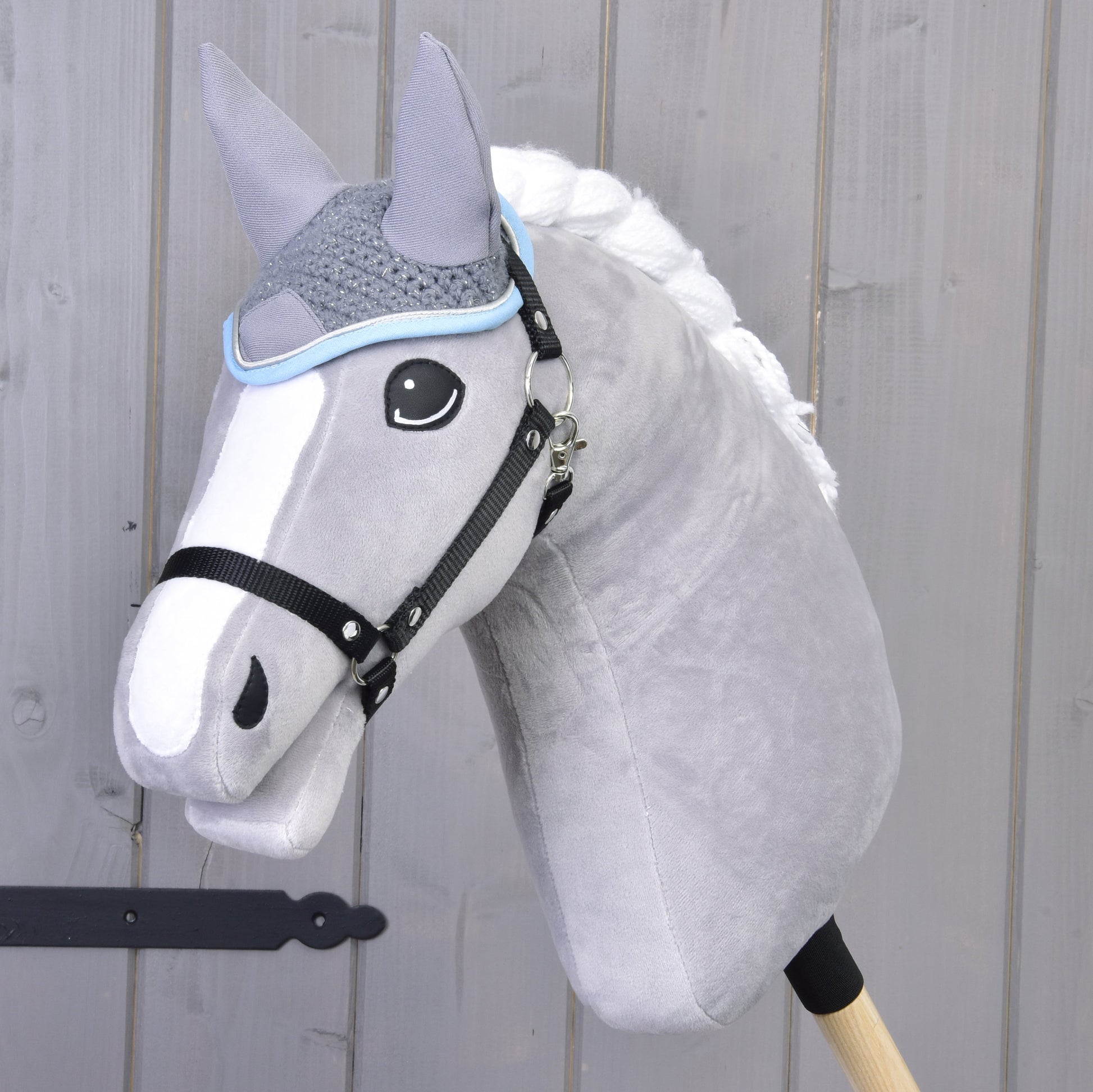 Ear bonnet crocheted grey