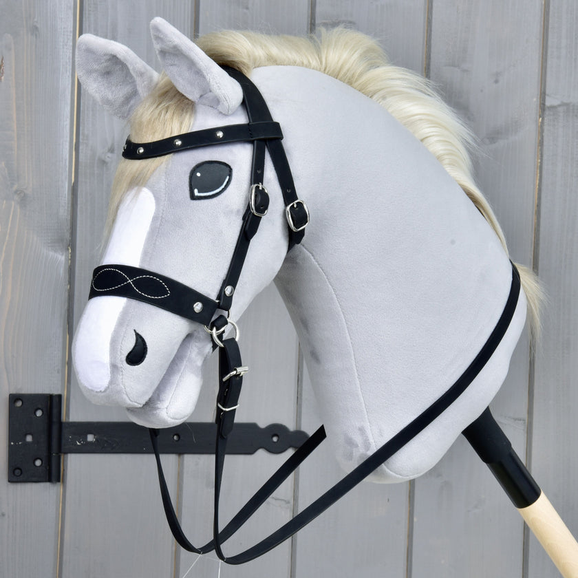 Complete bitless bridle, decorated