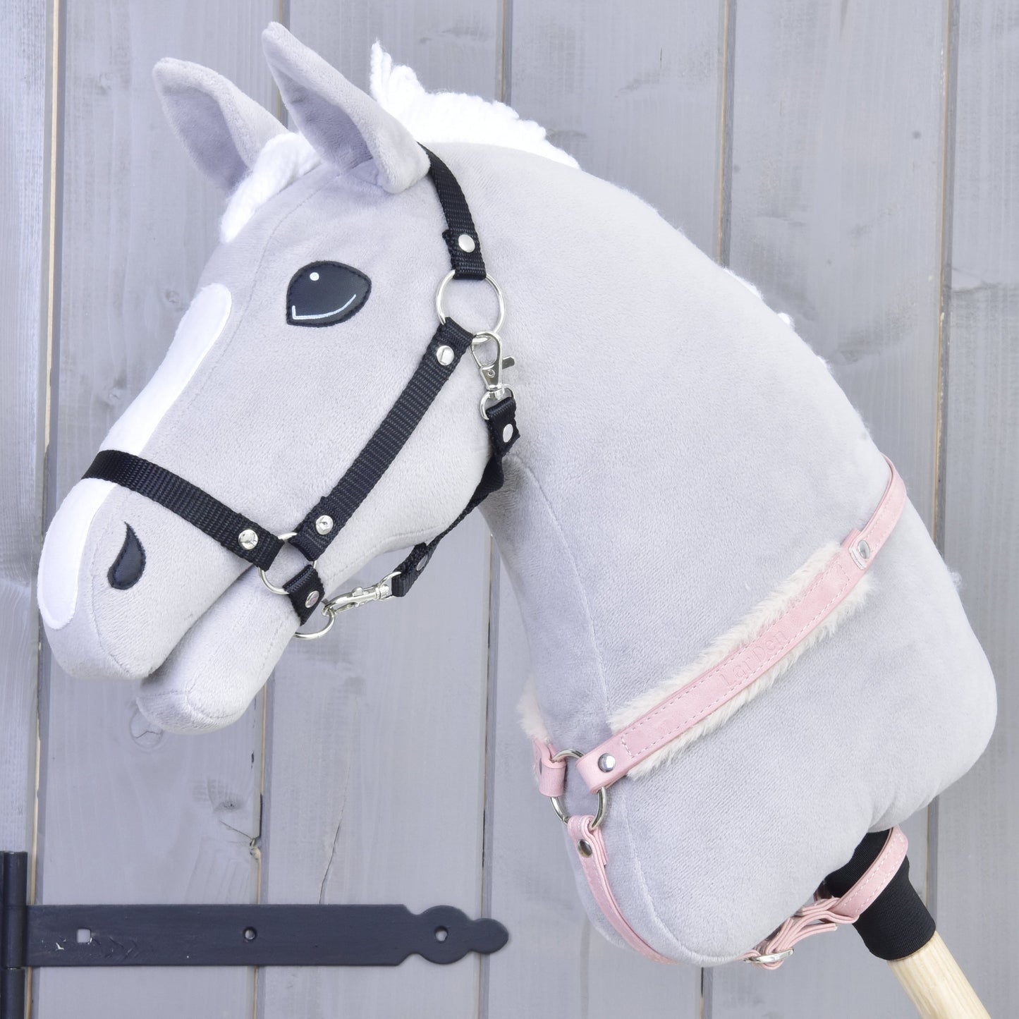 Breastgirth with fur Mullbery