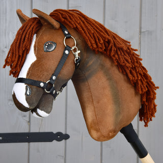 Hobby Horse Cooper con cavezza nera