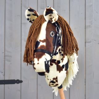 Hobby Horse Dakota con cavezza nera