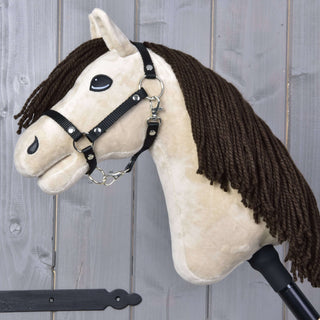 Hobby Horse Frederik LD with black halter