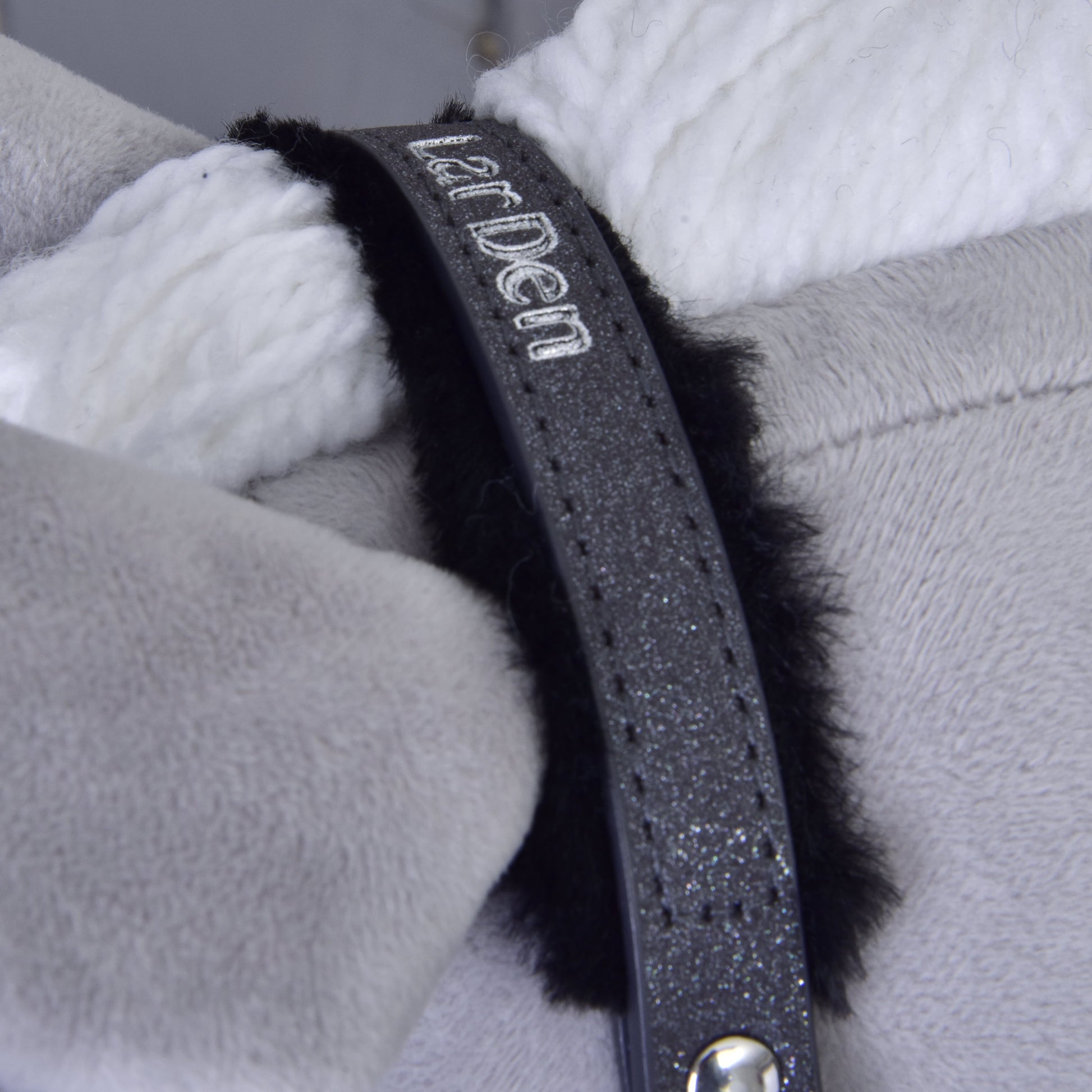 Halter with  fur - leatherette Graphite Full