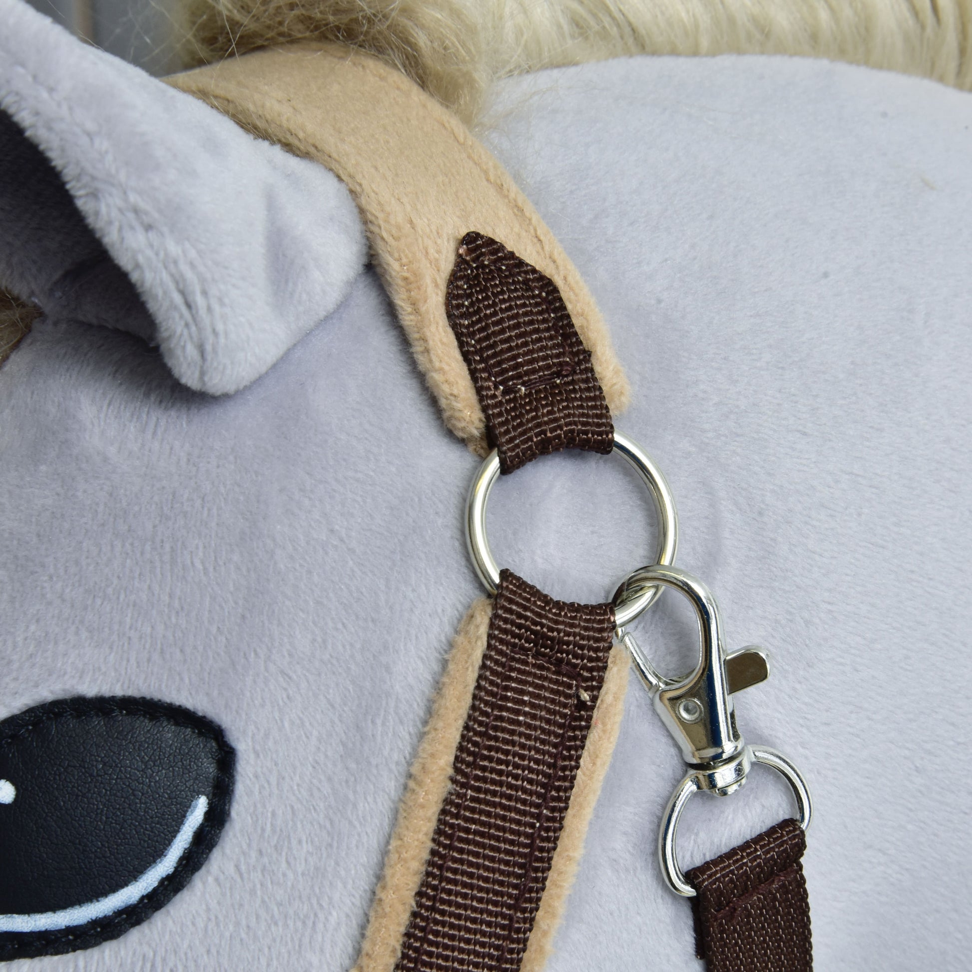 Fur Halter LarDen Brown