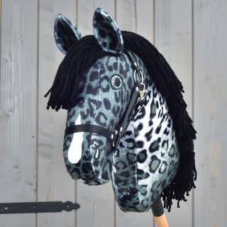Hobby Horse Picasso con cavezza nera