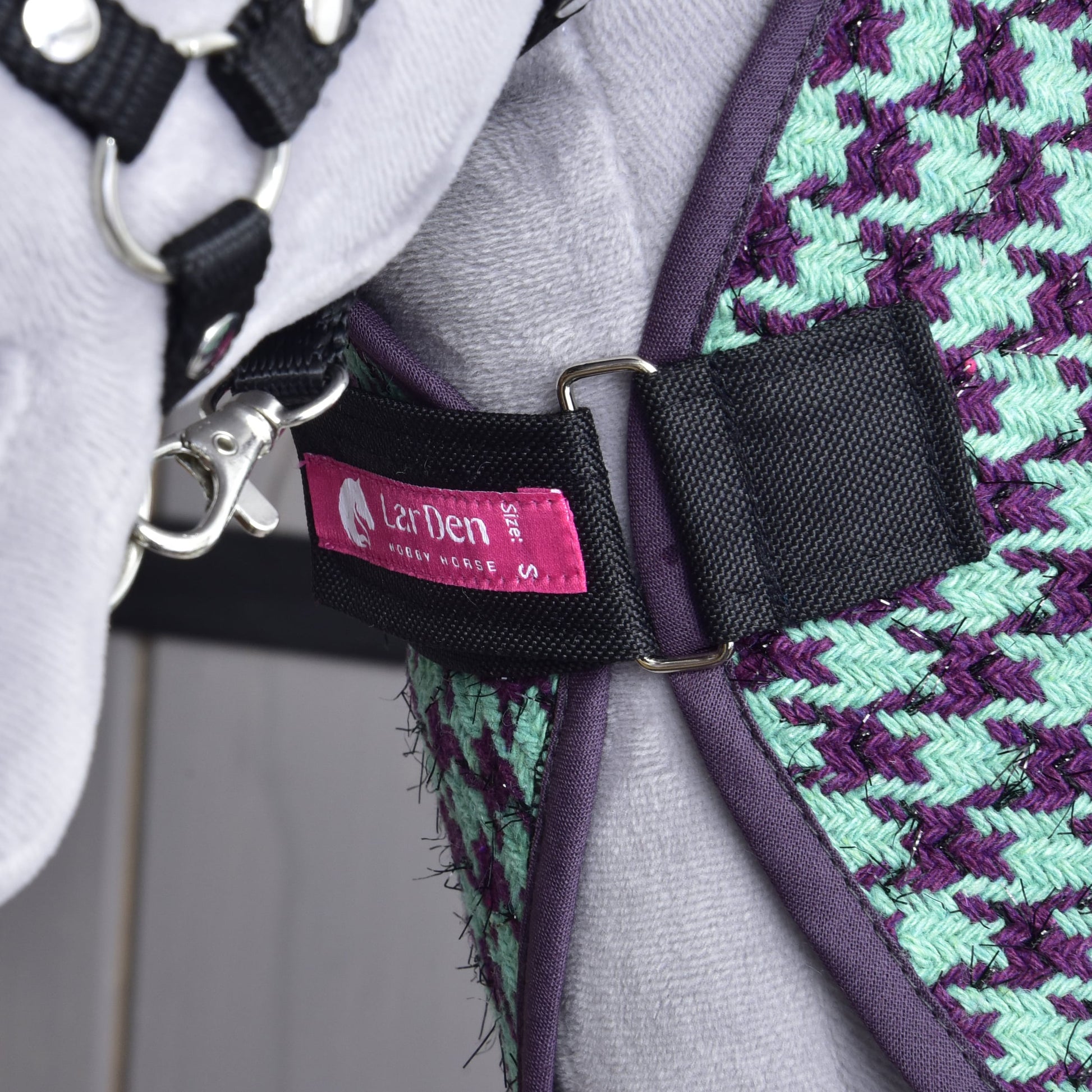 Coperta da scuderia Verde